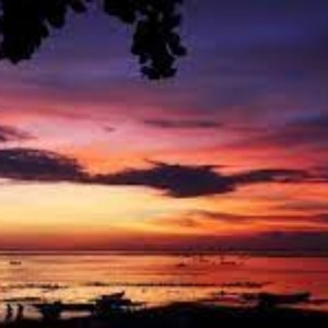 nusa-lembongan-sunset-the-location-for-our-200-hour-yoga-teacher-training-in-bali