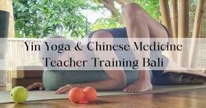 A student demonstrating stillness and reflection in our 2026 yin yoga and chinese medicine Bali teacher training at the yoga garden lembongan with akirayoga