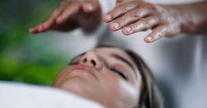 Yin Yoga & Reiki Training 2026 at The Yoga Garden Nusa Lembongan Bali