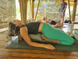 Functional Yoga for Healthy Hip Movement and Connective Tissue