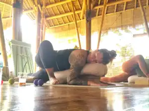 Stillness and Movement in Yin and Yang Yin Yoga Practice Stillness and Movement in Yin and Yang Yin Yoga Practice